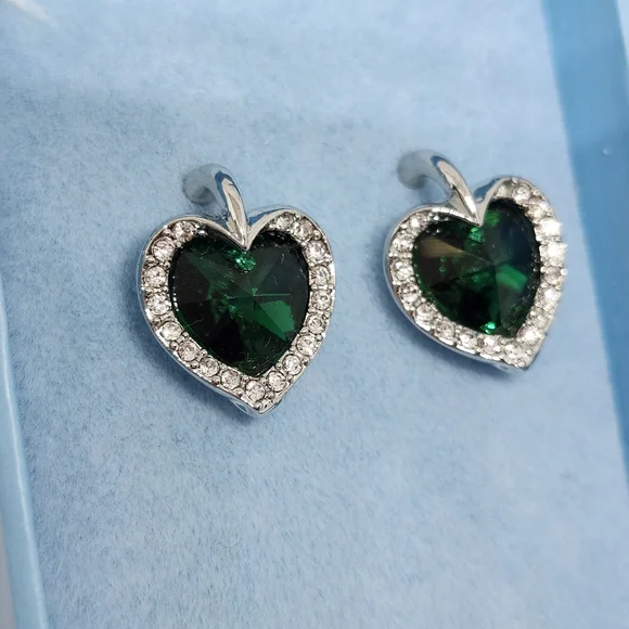Swarovski Elements Emerald Green Heart Crystal Earrings - Picture 4 of 7